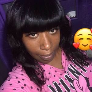 Meet your Posher, Latoria